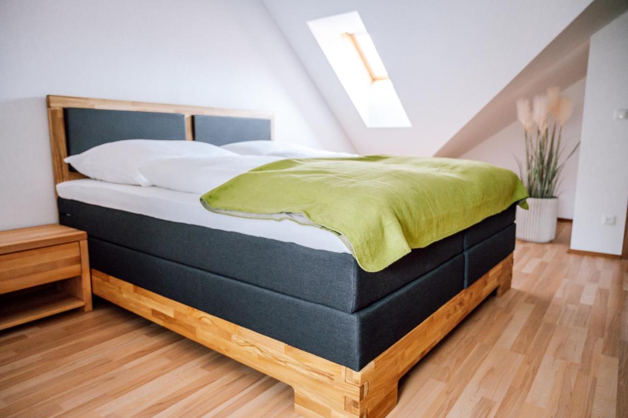 Landhaus Dasthomas Henndorf im Burgenland ภายนอก รูปภาพ