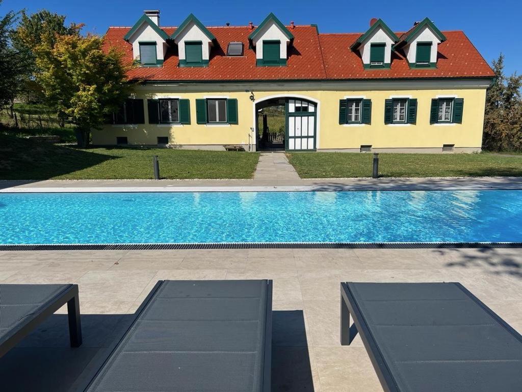 Landhaus Dasthomas Henndorf im Burgenland ภายนอก รูปภาพ